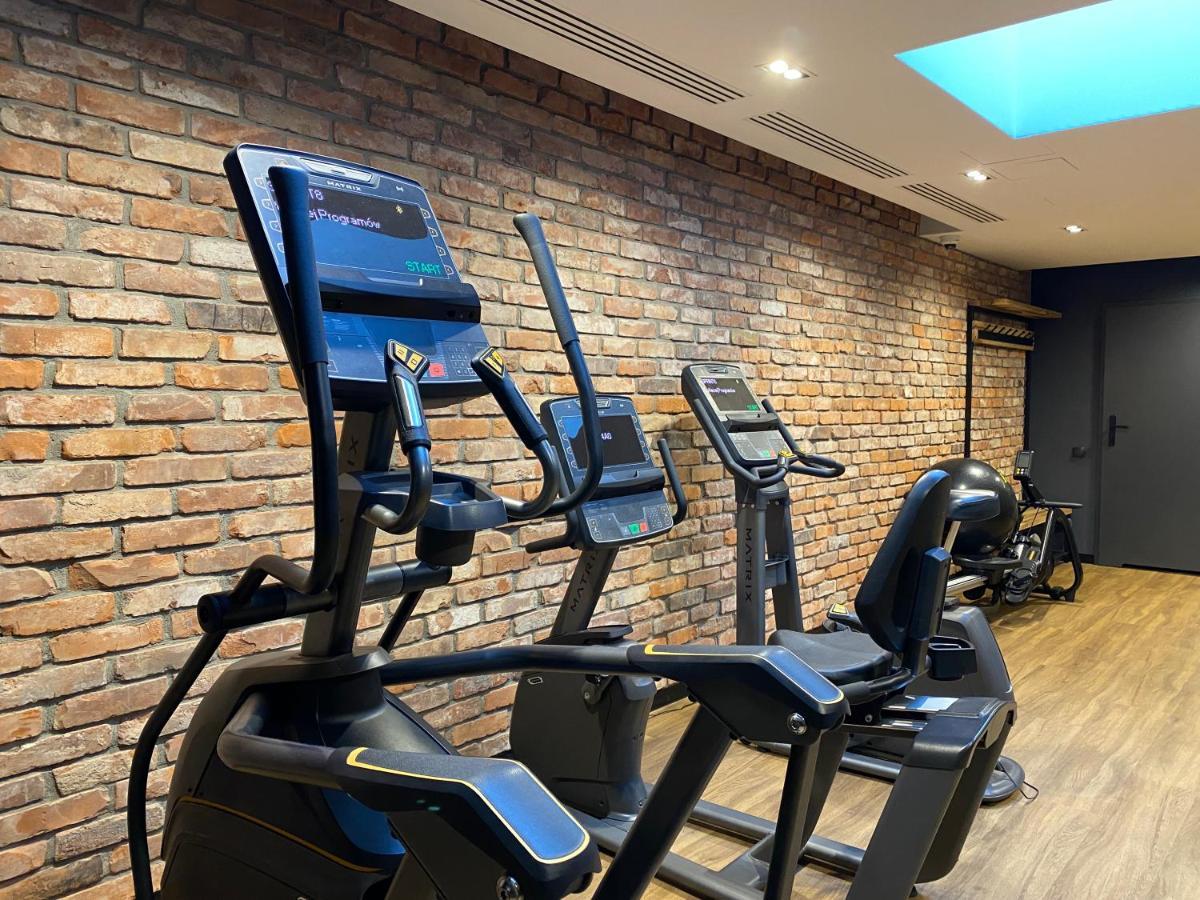 Flatbook - City Center Apartments Chlebova With Gym 그단스크 외부 사진