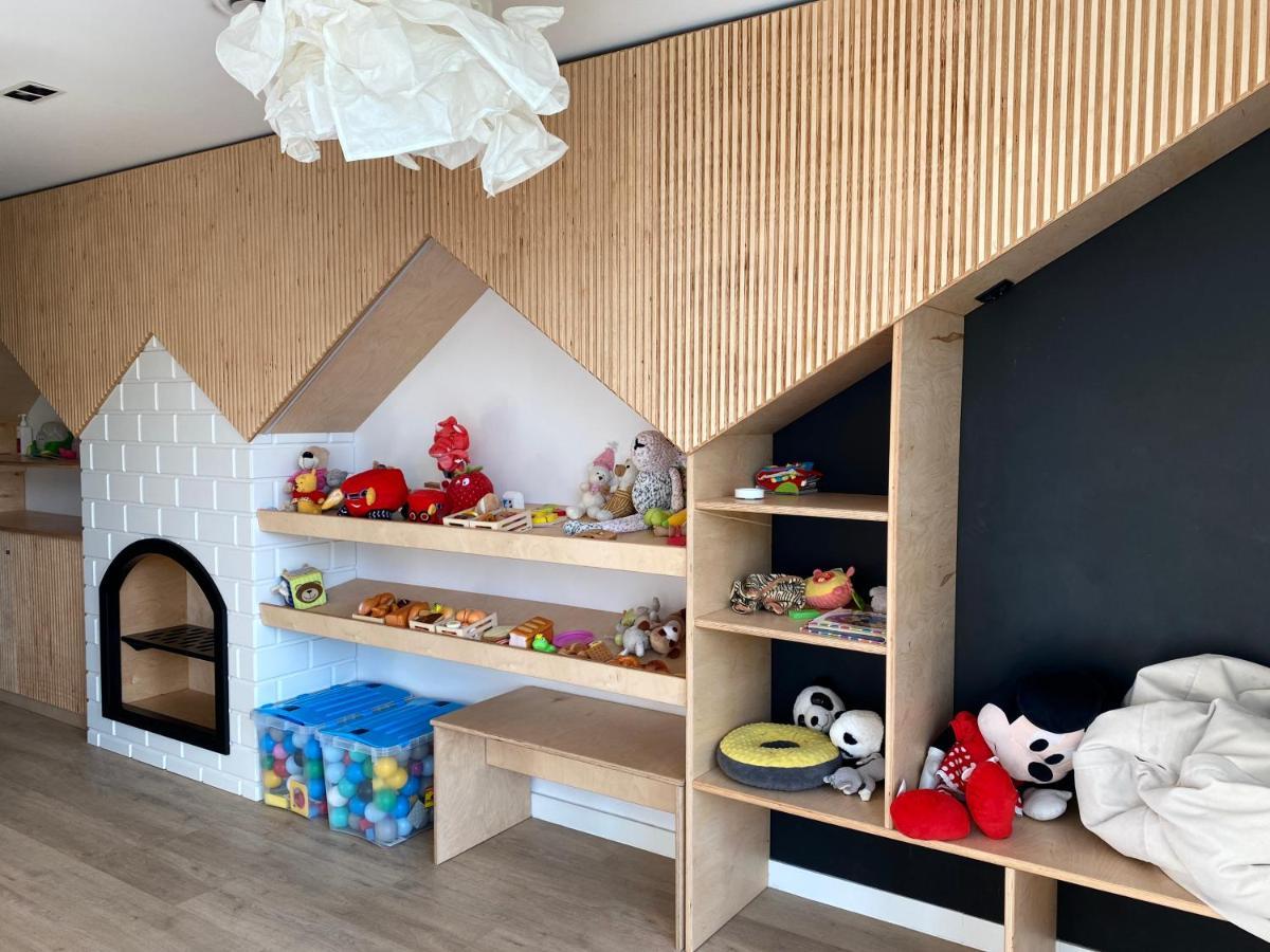 Flatbook - City Center Apartments Chlebova With Gym 그단스크 외부 사진