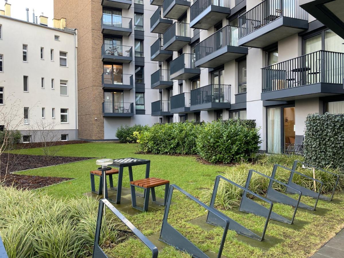 Flatbook - City Center Apartments Chlebova With Gym 그단스크 외부 사진