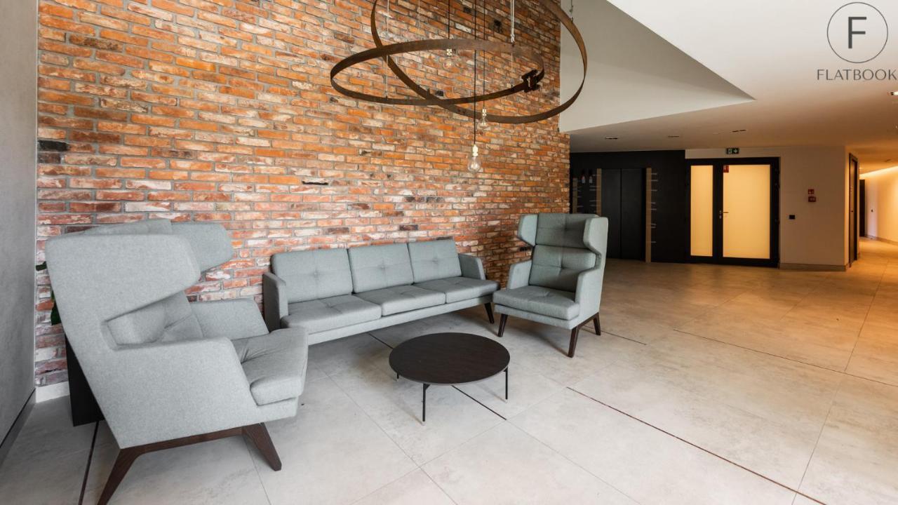 Flatbook - City Center Apartments Chlebova With Gym 그단스크 외부 사진